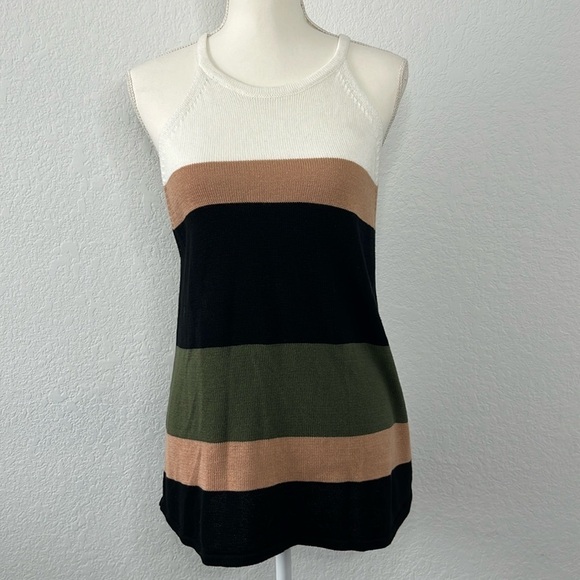 Sleeveless High-Neck Knit Colorblock Top - Picture 1 of 6